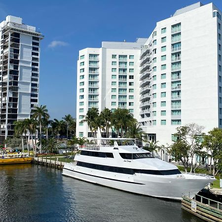 Gallery One - A Doubletree Suites By Hilton Hotel Fort Lauderdale Exteriér fotografie