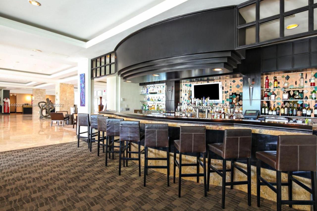 Gallery One - A Doubletree Suites By Hilton Hotel Fort Lauderdale Exteriér fotografie