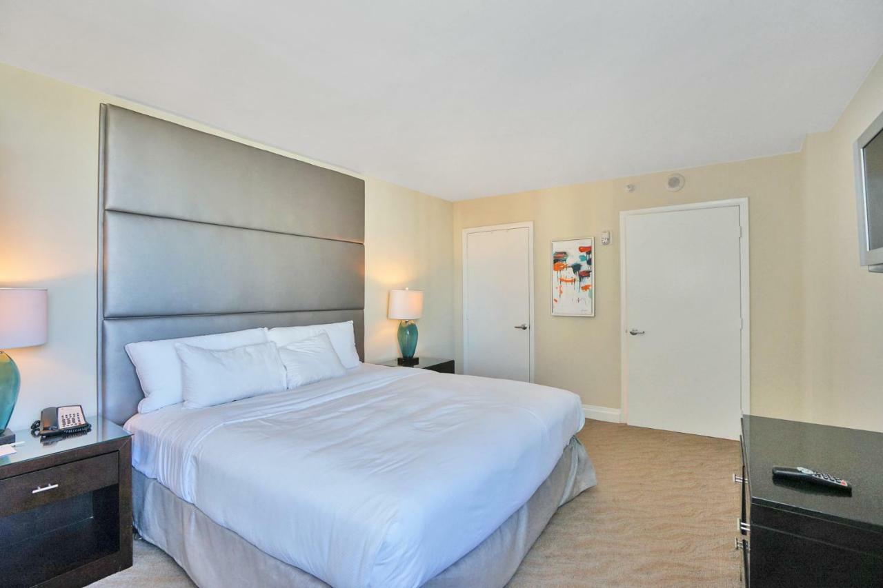 Gallery One - A Doubletree Suites By Hilton Hotel Fort Lauderdale Exteriér fotografie